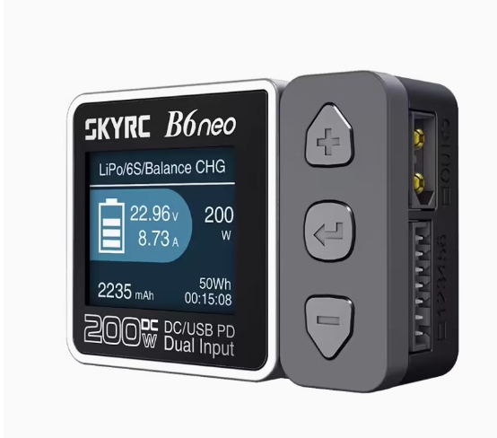 Caricabatterie e scaricatore S - Skyrc B6 Neo Smart Charger recensione e prezzo